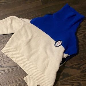 Polo sweater